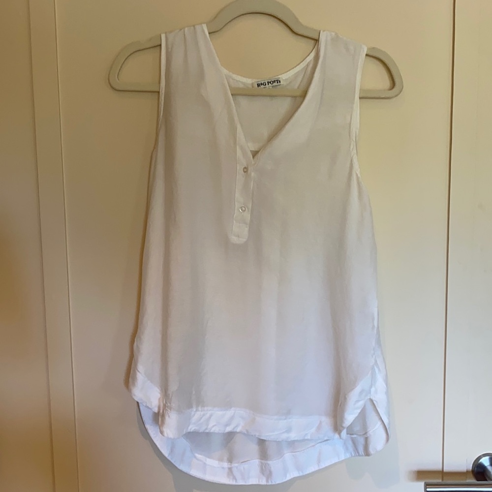 Perfect flowy white shirt
